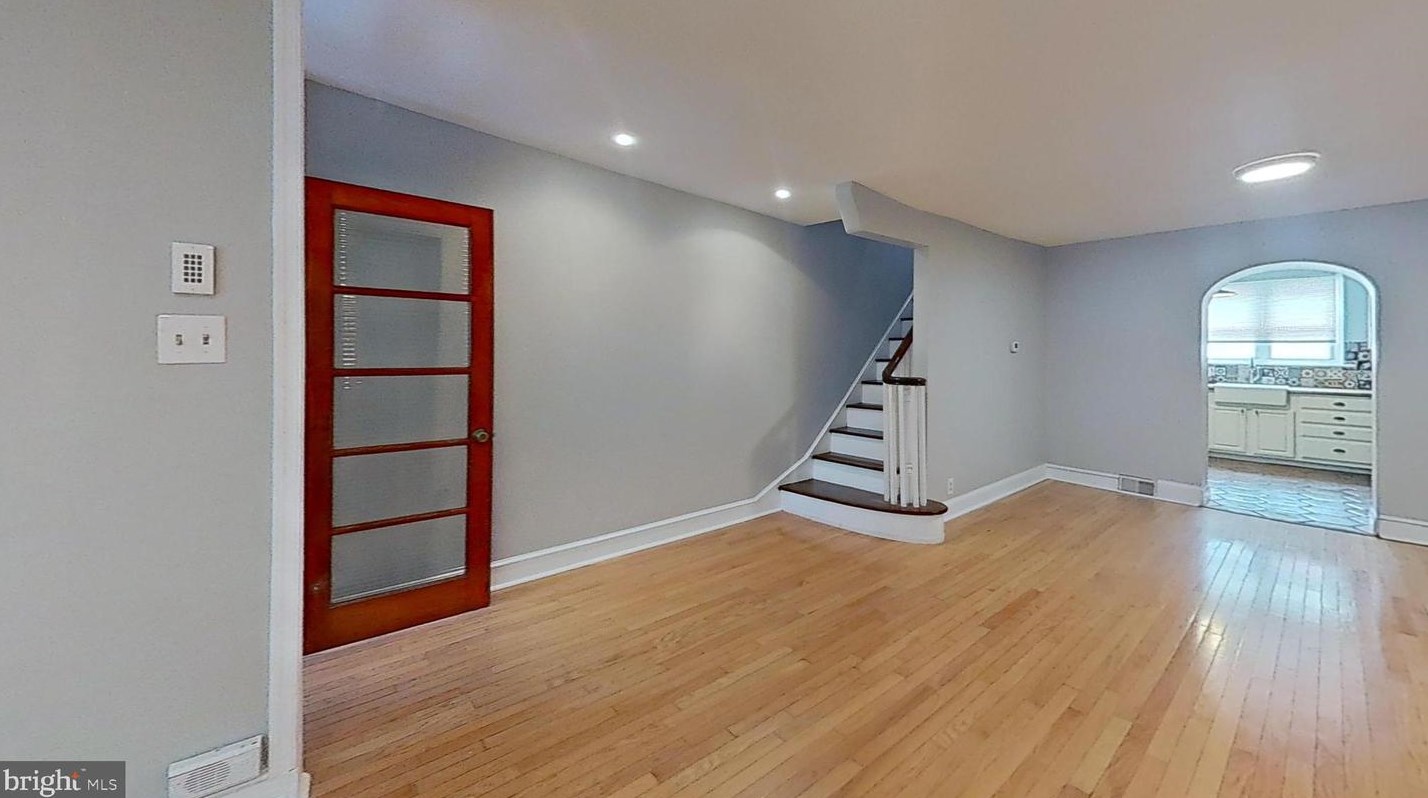 606 Annin St, Philadelphia, PA 19147