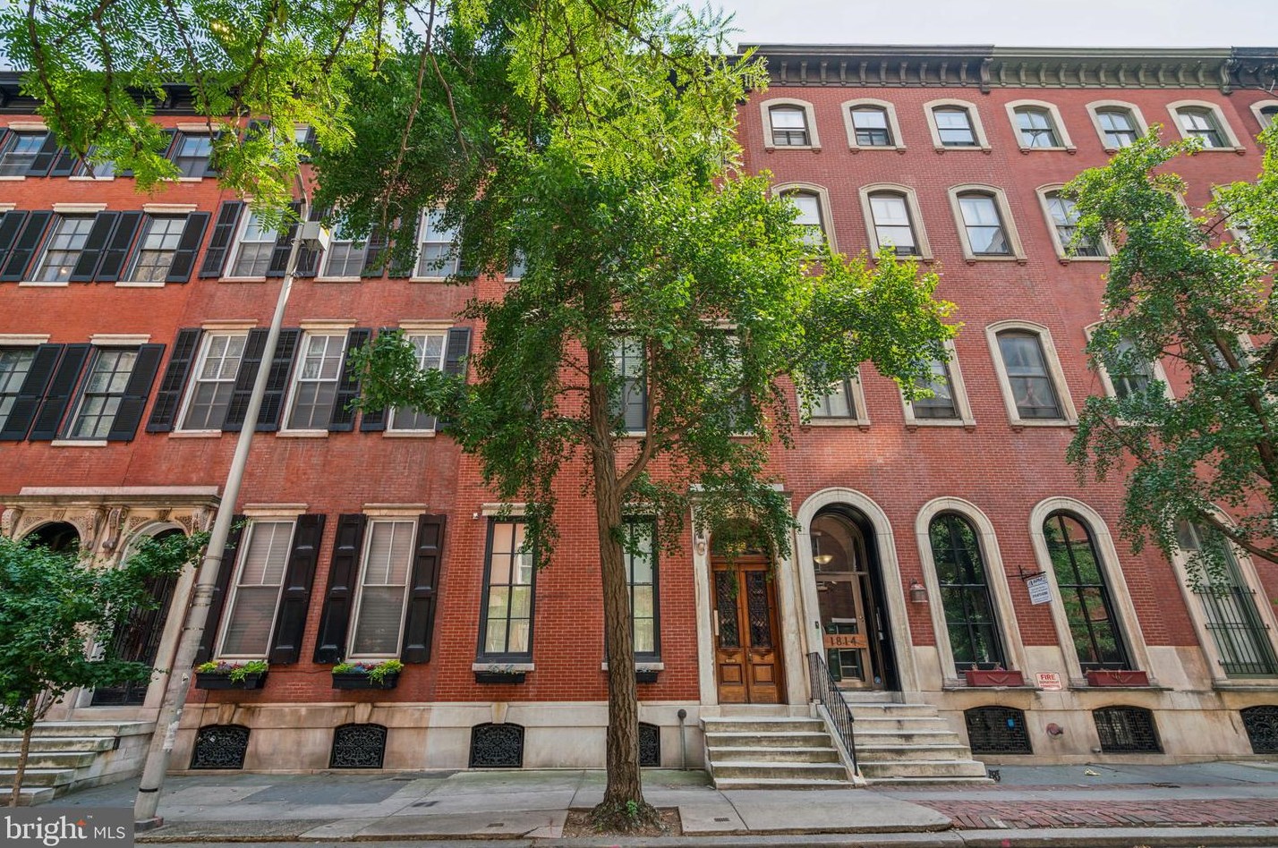 1812 Spruce St, Philadelphia PA  19103-6603 exterior