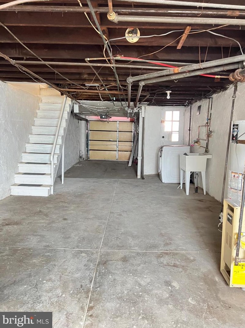 6550 Tulip St, Philadelphia PA  19135-2824 exterior