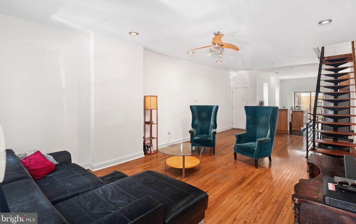 2320 Fitzwater St, Philadelphia, PA 19146