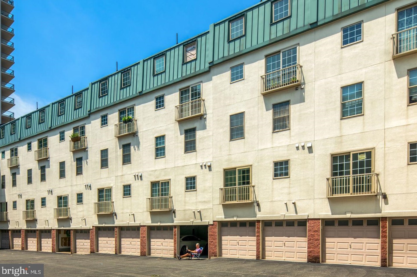 2332 Fairmount Ave # B, Philadelphia, PA