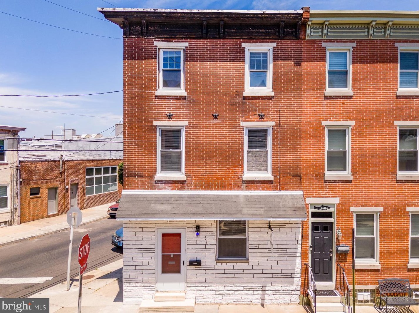 2501 Norris St, Philadelphia, PA 19125-3520