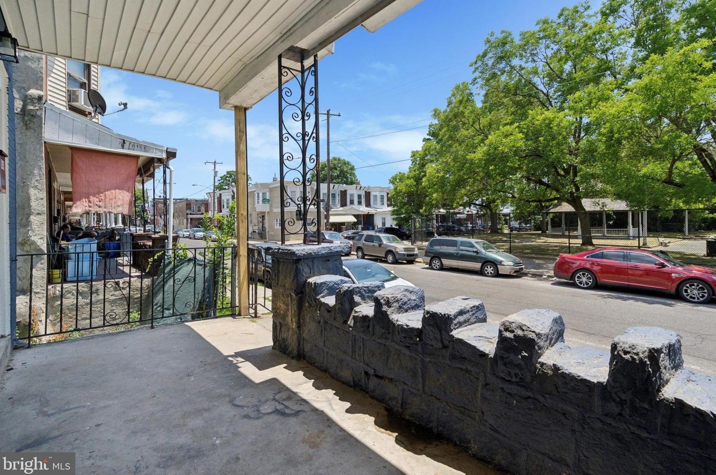 5449 Race St, Philadelphia, PA 19139