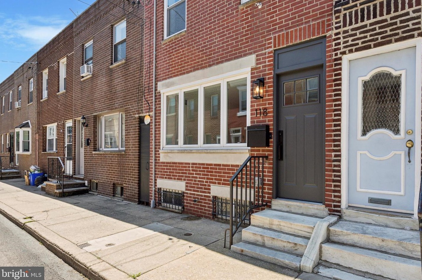 118 Sigel St, Philadelphia, PA 19148-1906