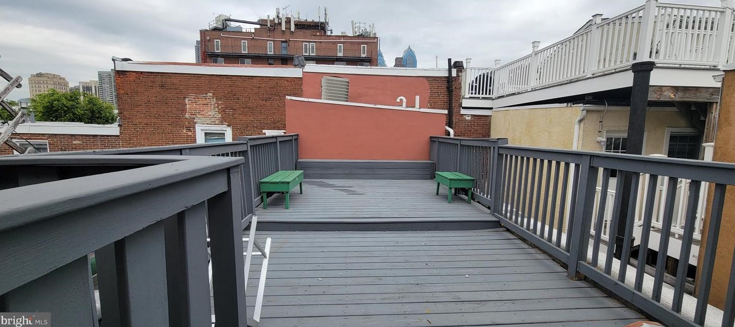 1717 South St #2r, Philadelphia, PA 19146