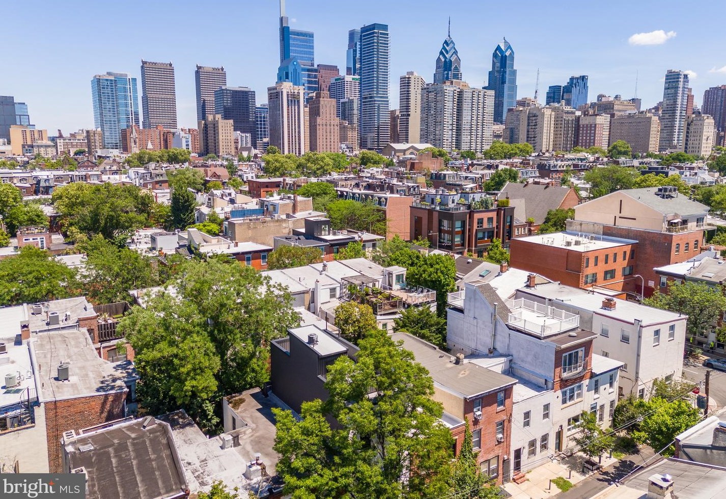 2211 Naudain St, Philadelphia PA  19146-1109 exterior