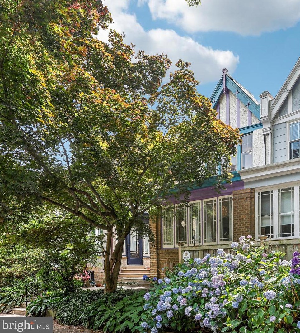 444 Mount Airy Ave, Philadelphia, PA 19119-1142