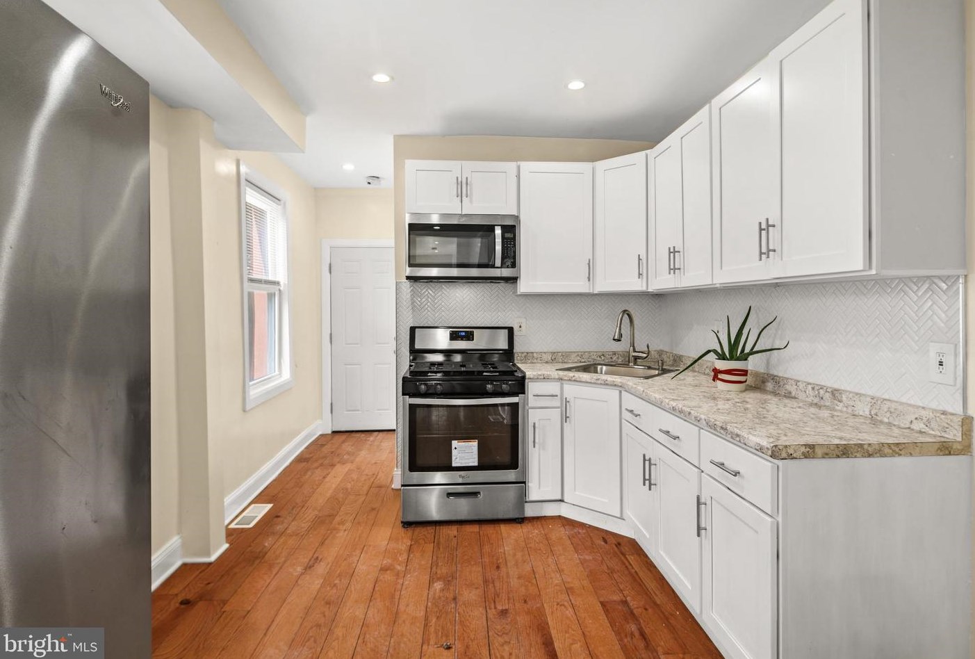 1940 N Marshall St #1, Philadelphia, PA 19122