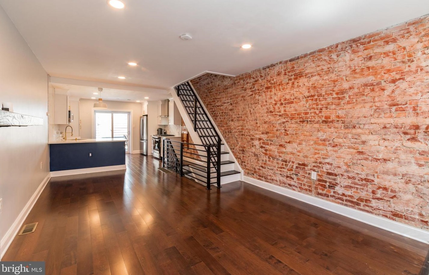 2034 S Dorrance St, Philadelphia, PA 19145