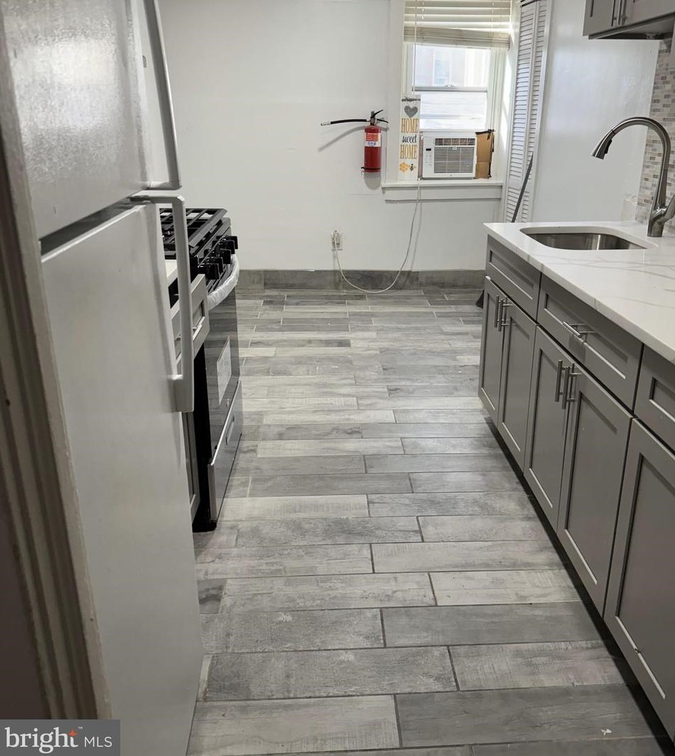 4724 Longshore Ave #6, Philadelphia, PA 19135