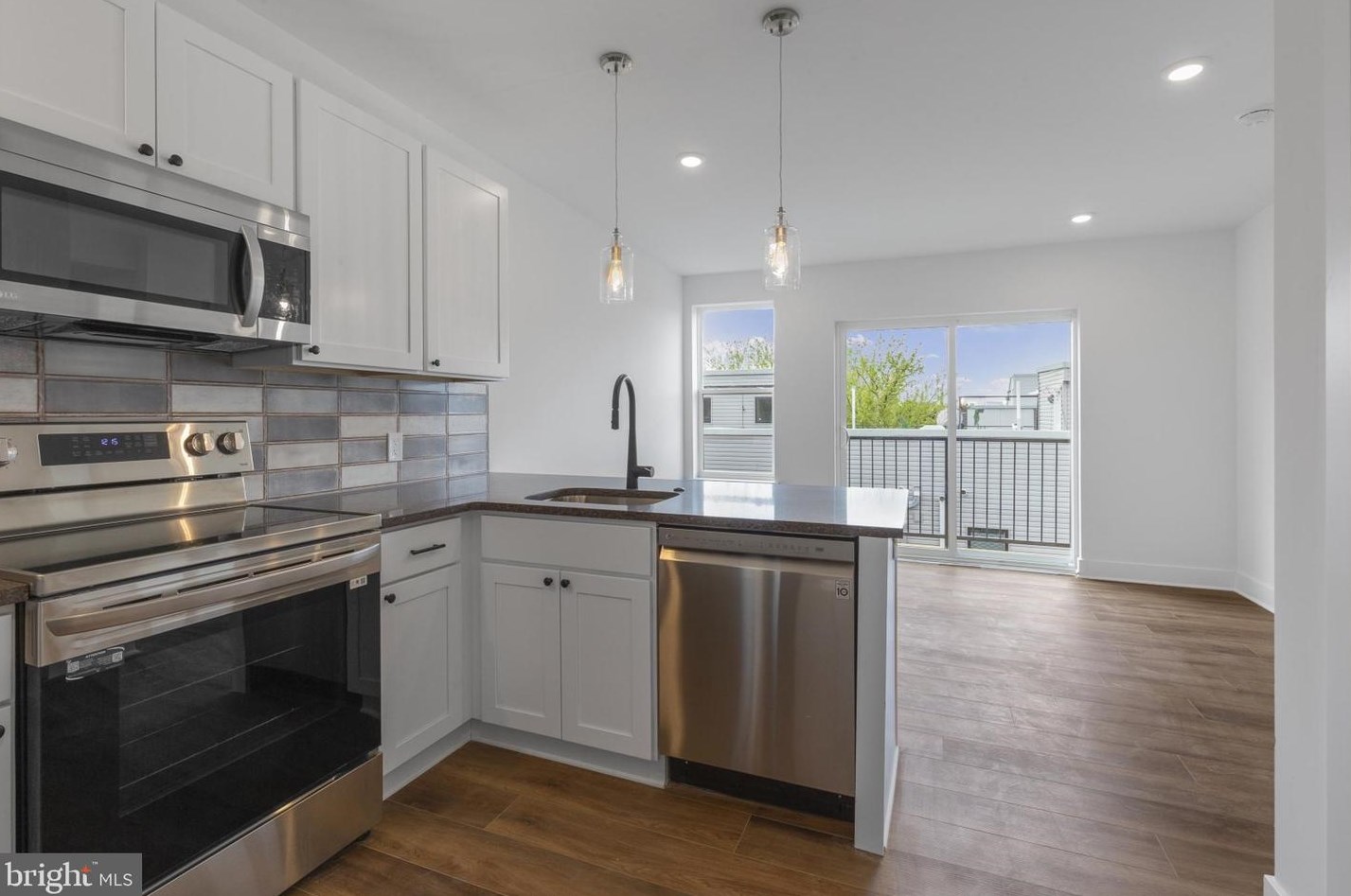 2214 N Front St #301, Philadelphia, PA 19133