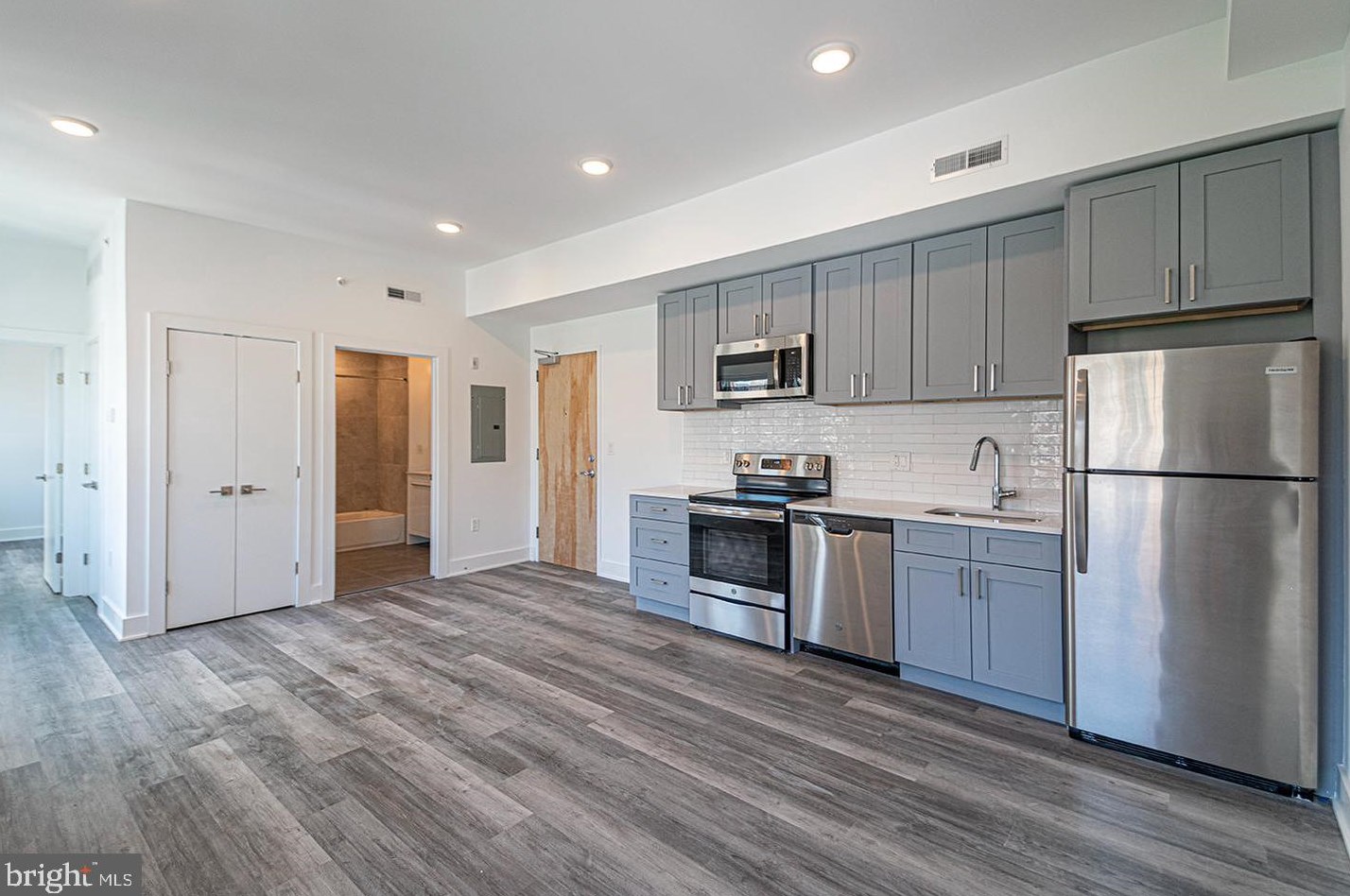 1524 South St #unit 613, Philadelphia, PA 19146