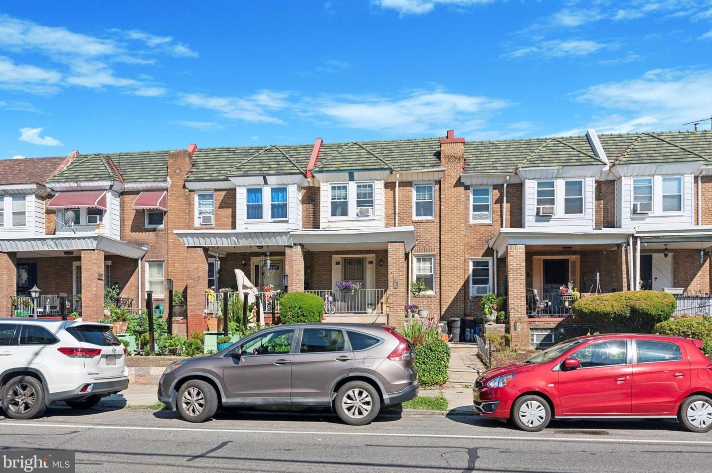 53 Washington Ln, Philadelphia, PA 19144-2008