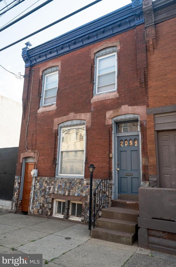 2054 Somerset St, Philadelphia, PA 19132-0026