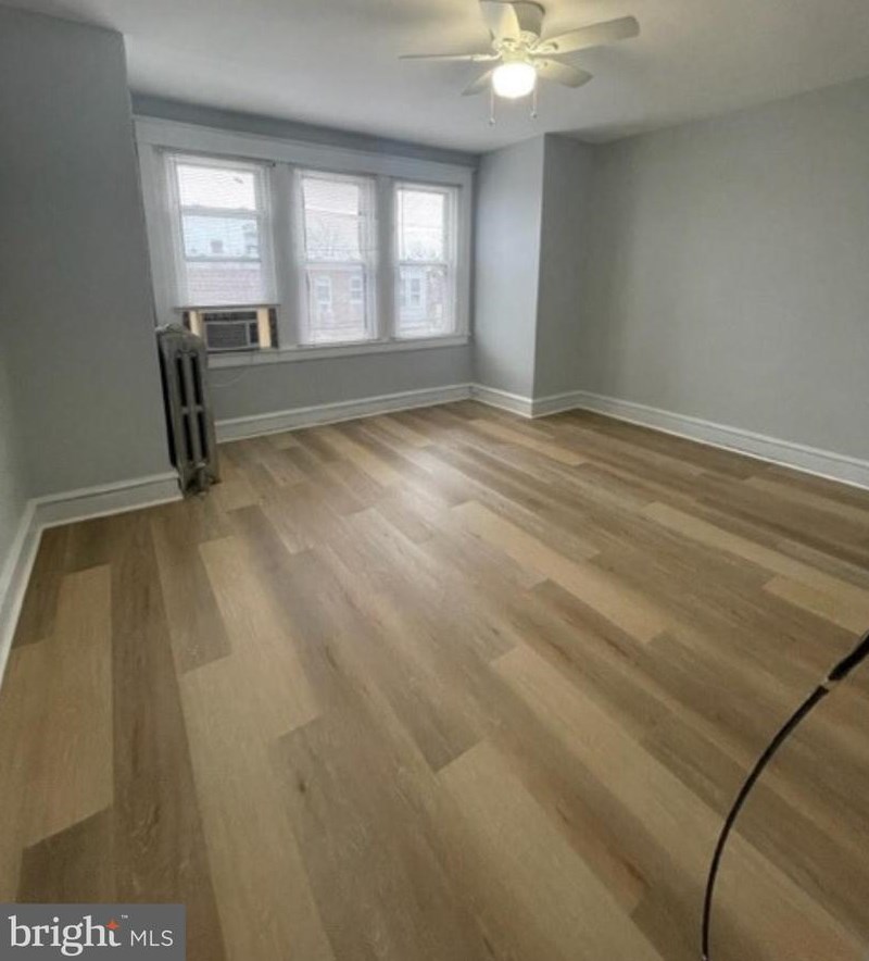 6156 Walker St, Philadelphia PA  19135-3526 exterior