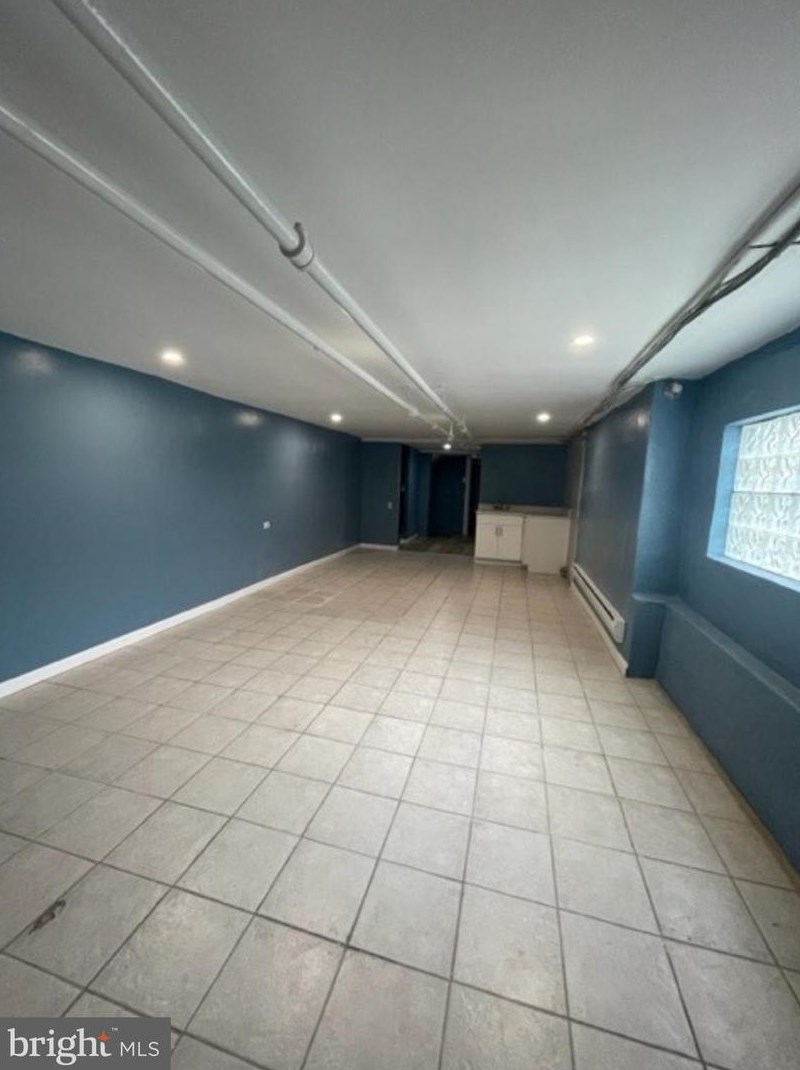 6156 Walker St, Philadelphia PA  19135-3526 exterior