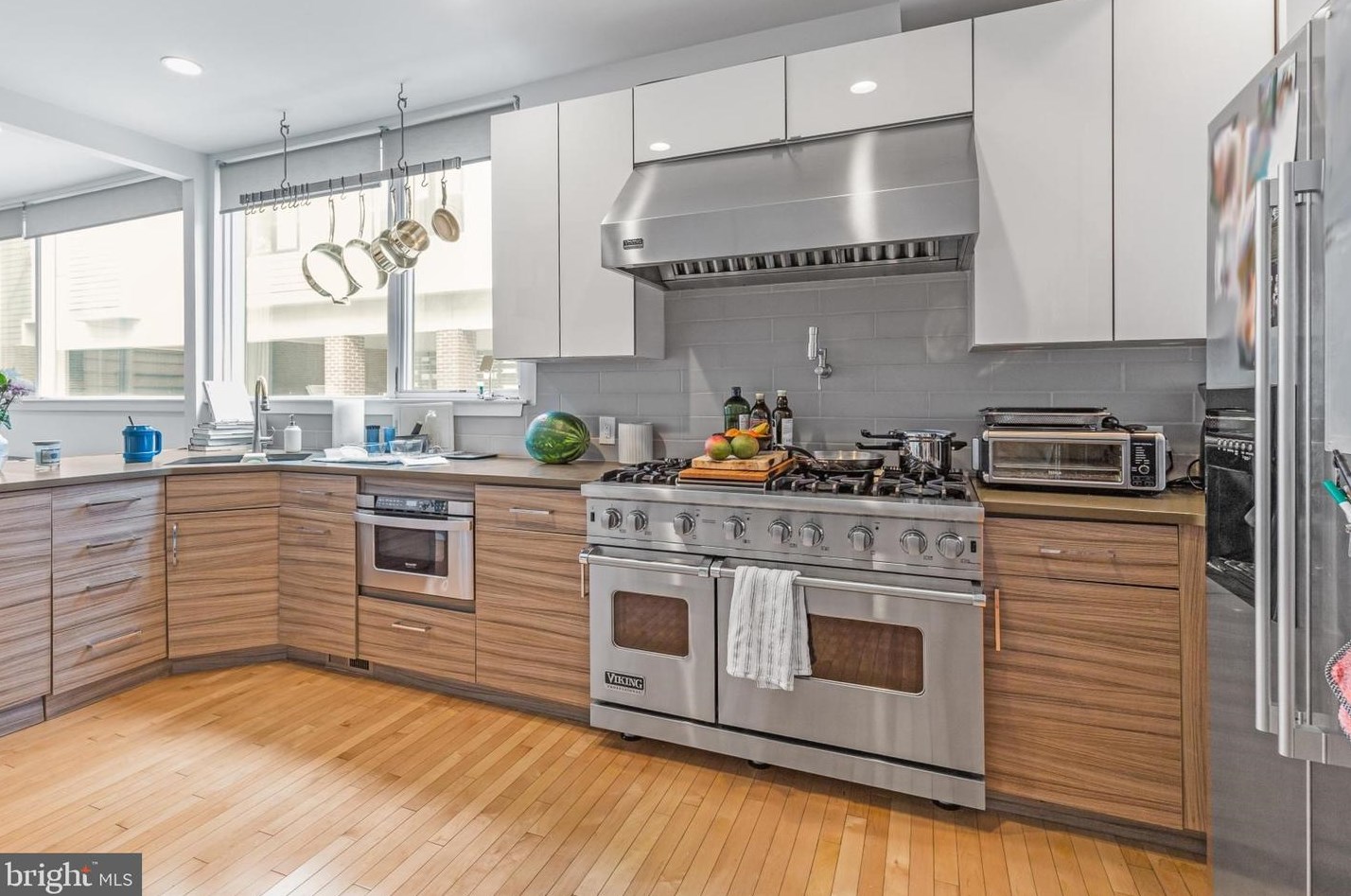 835 N Lawrence St, Philadelphia, PA 19123