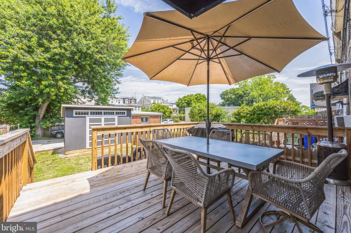 226 Rector St, Philadelphia PA  19128-5035 exterior