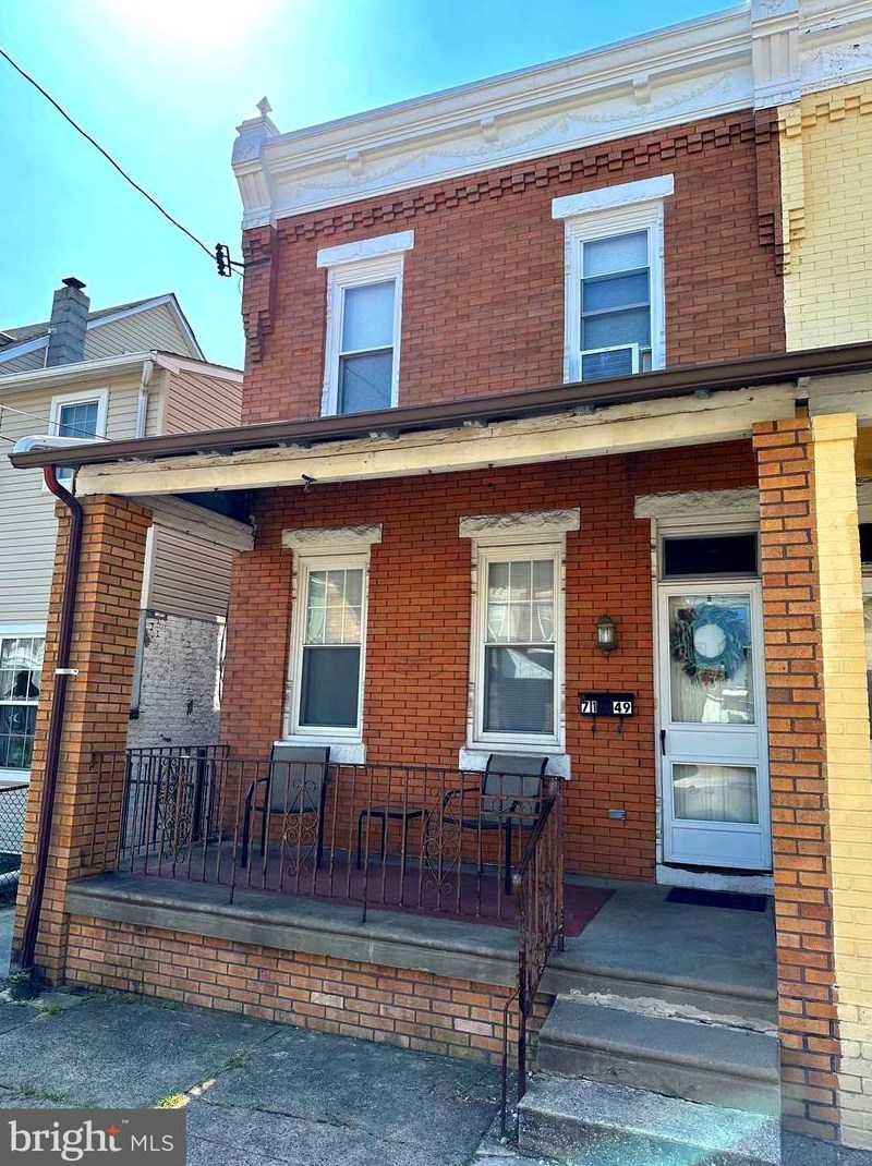 7149 Tulip St, Philadelphia, PA 19135-1429