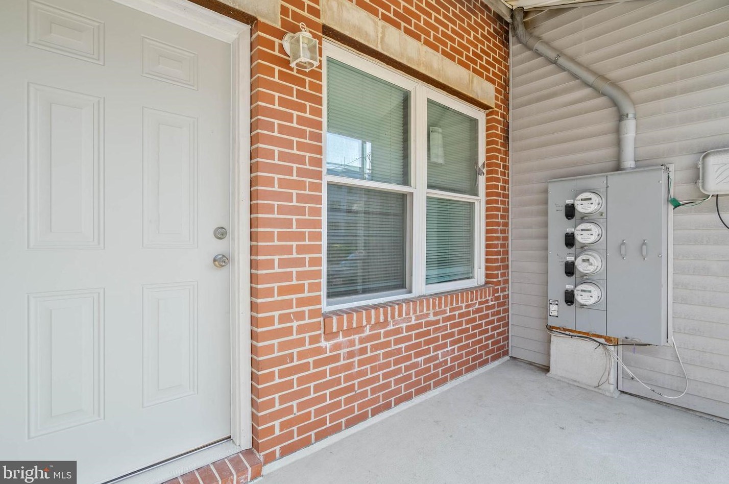 3424 Wallace St #2, Philadelphia, PA 19104