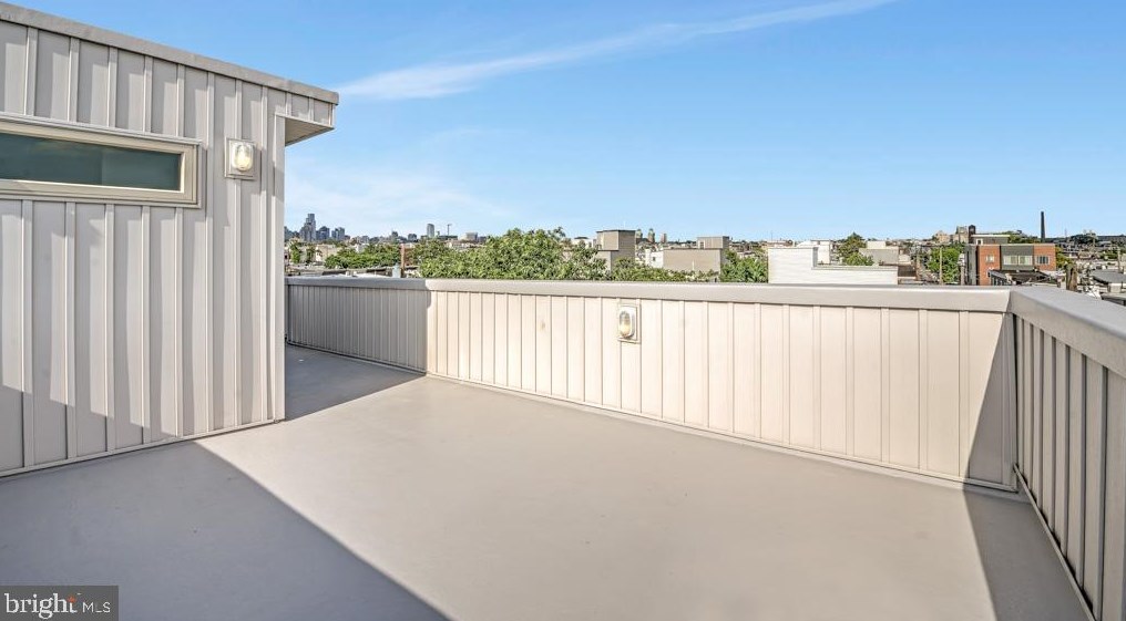 2049 Sigel St, Philadelphia PA 19145-2127 exterior