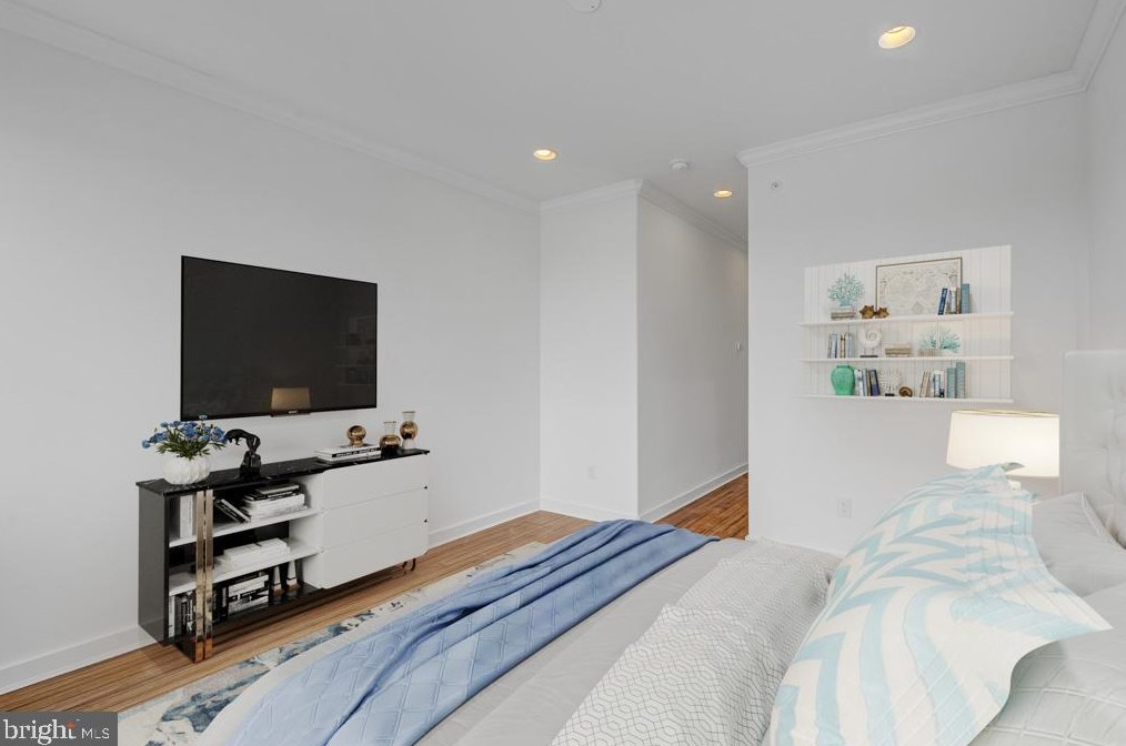 2049 Sigel St, Philadelphia PA 19145-2127 exterior