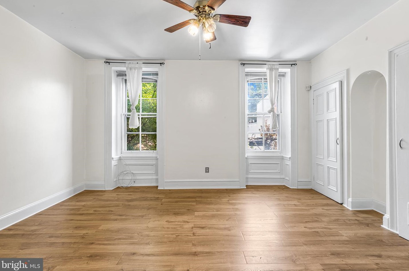 2826 Poplar St #2f, Philadelphia, PA 19130
