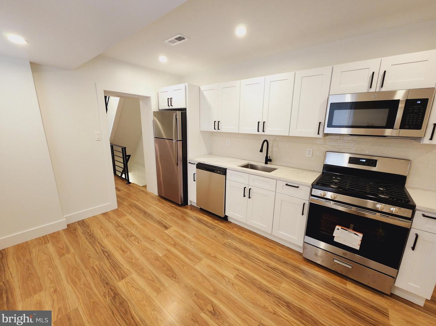 2014 3rd St, Philadelphia, PA 19148-2644