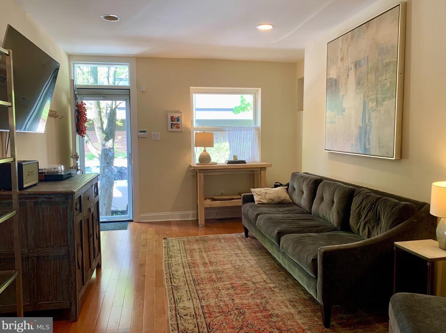 523 S 27th St, Philadelphia, PA 19146