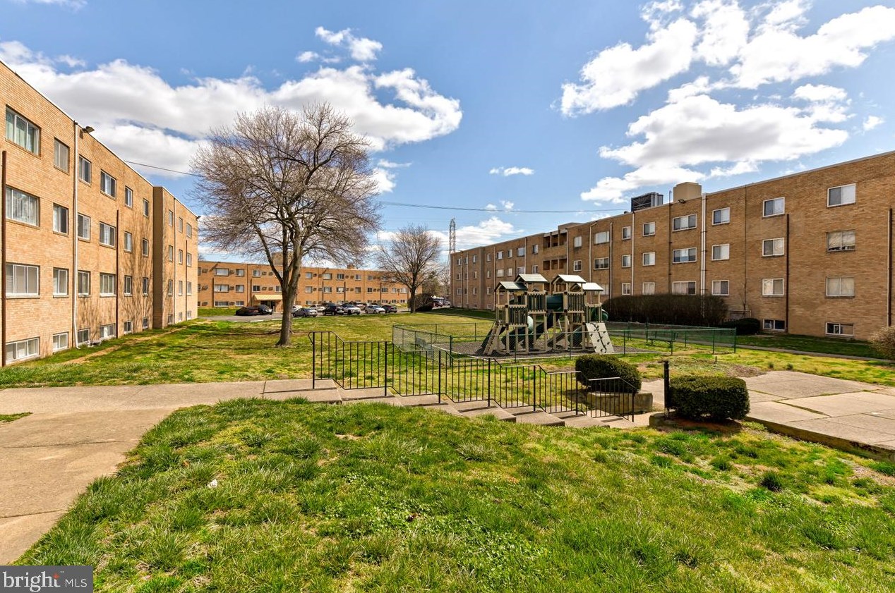6451 Oxford Ave #1b-a307, Philadelphia, PA 19111