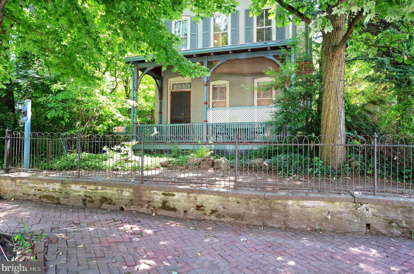 162 Penn St, Philadelphia, PA 19144-6271