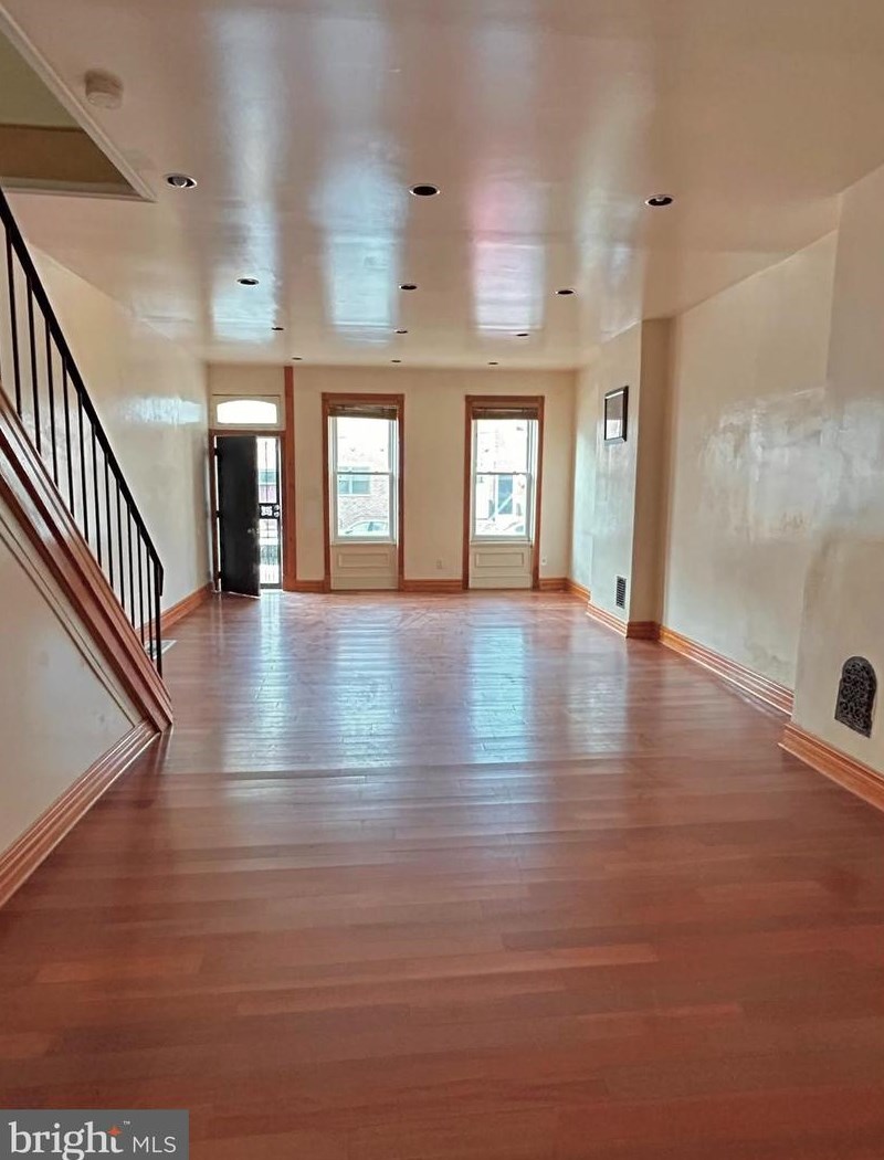 524 Snyder Ave, Philadelphia, PA 19148