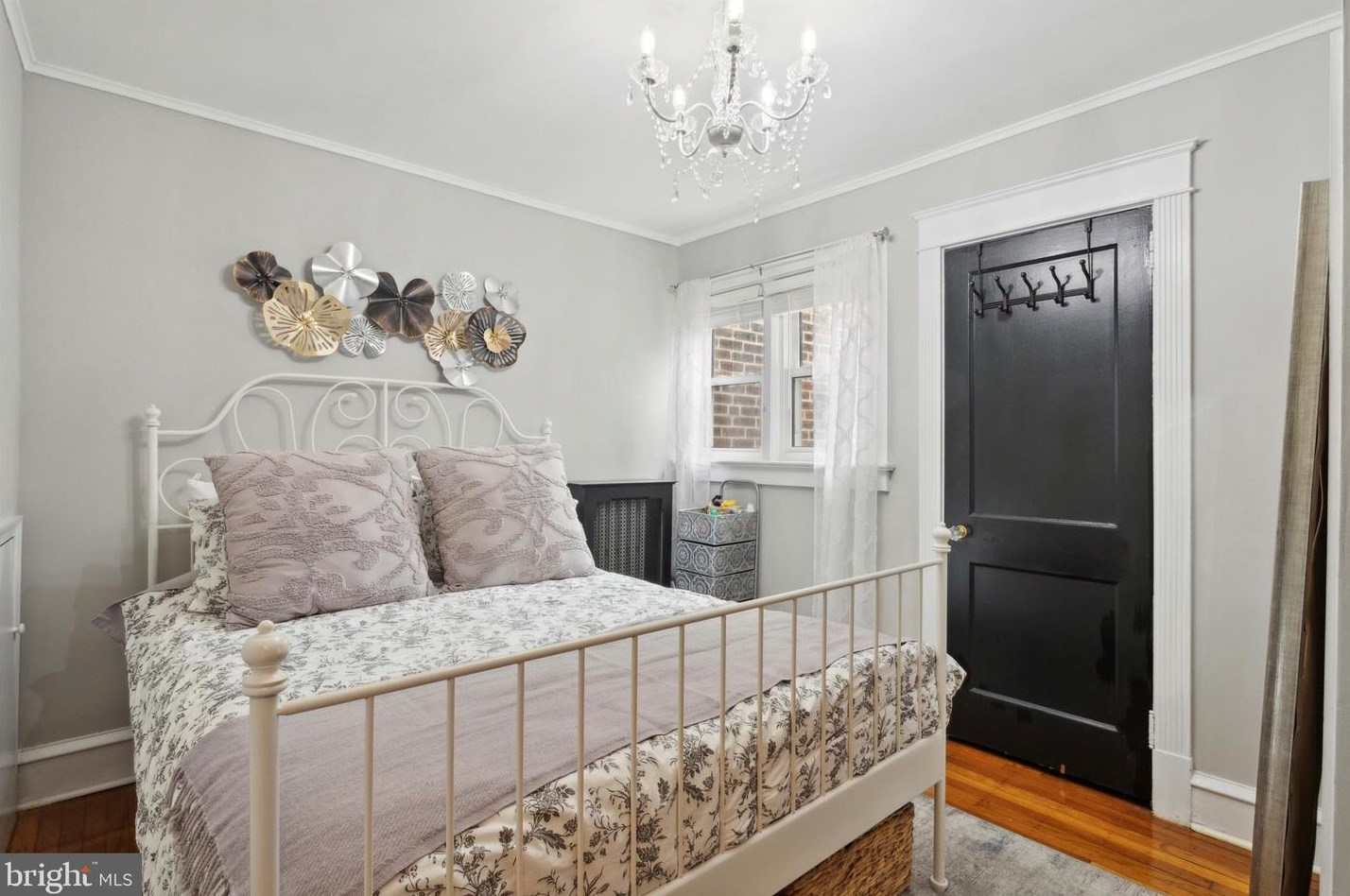 3402 Queen Ln, Philadelphia PA  19129-1441 exterior