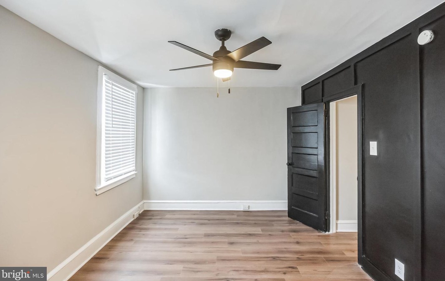 202 Sparks St, Philadelphia PA 19120-1417 exterior