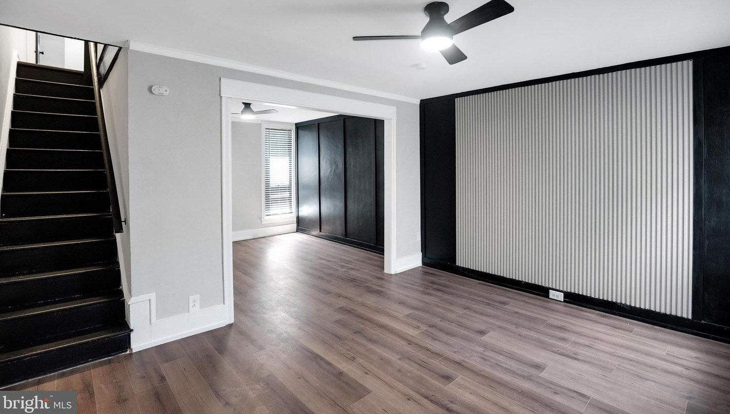 202 Sparks St, Philadelphia, PA 19120-1417