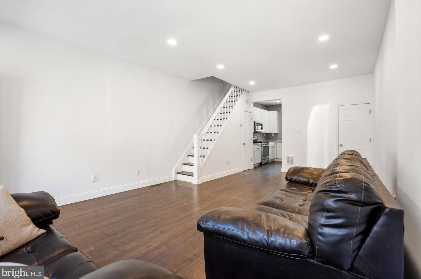 2432 Chadwick St, Philadelphia PA  19132-4446 exterior