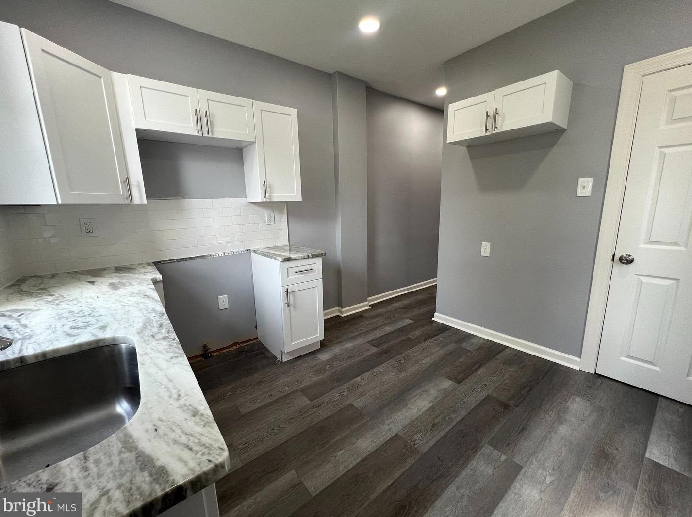 6418 N Woodstock St, Philadelphia, PA 19138