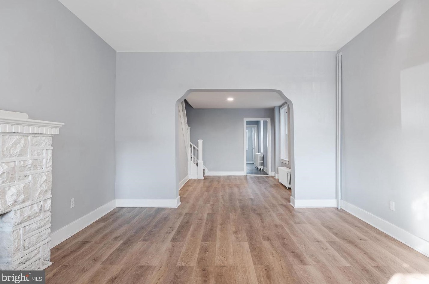 2715 E Cumberland St, Philadelphia, PA 19125