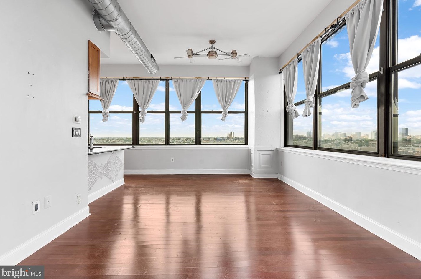 1100 S Broad St #717c, Philadelphia, PA