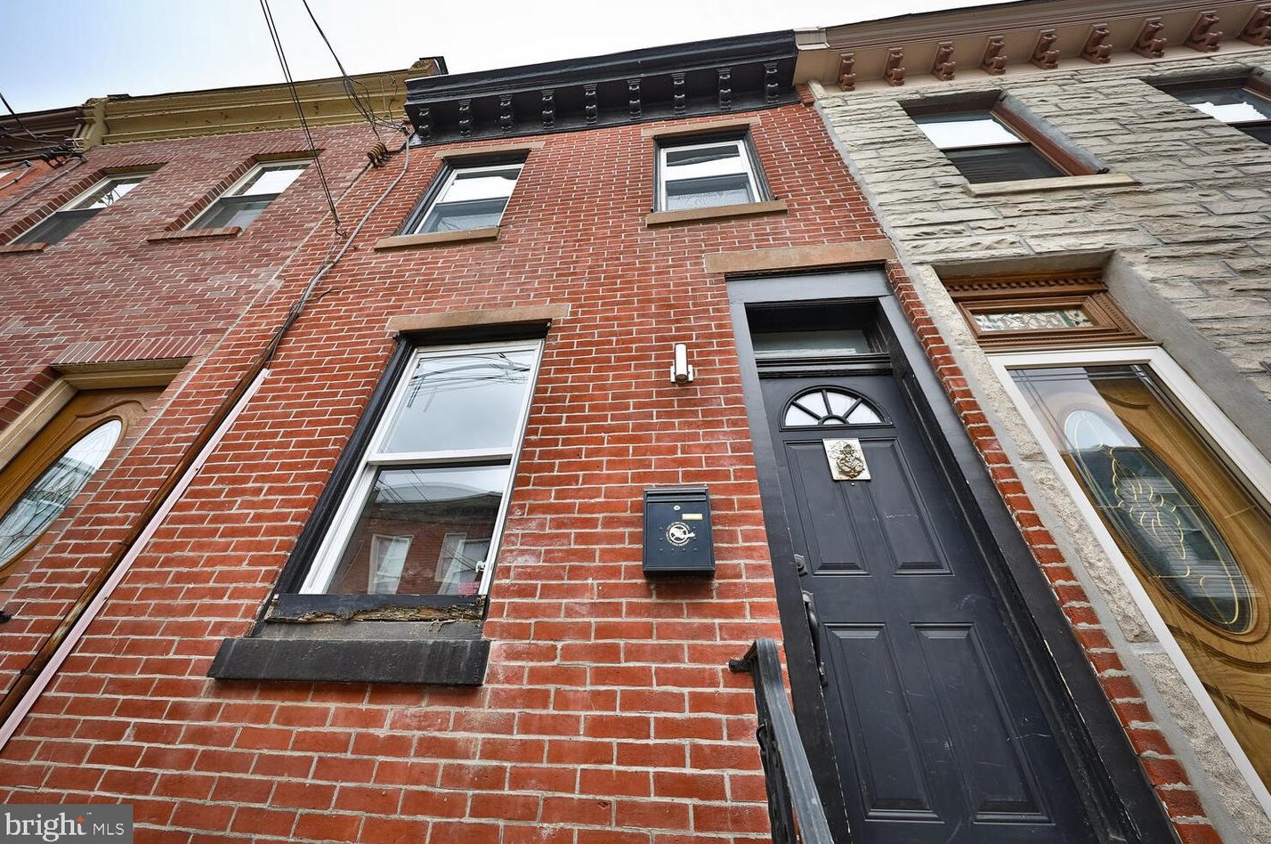 1308 Oxford St, Philadelphia, PA 19125-3217