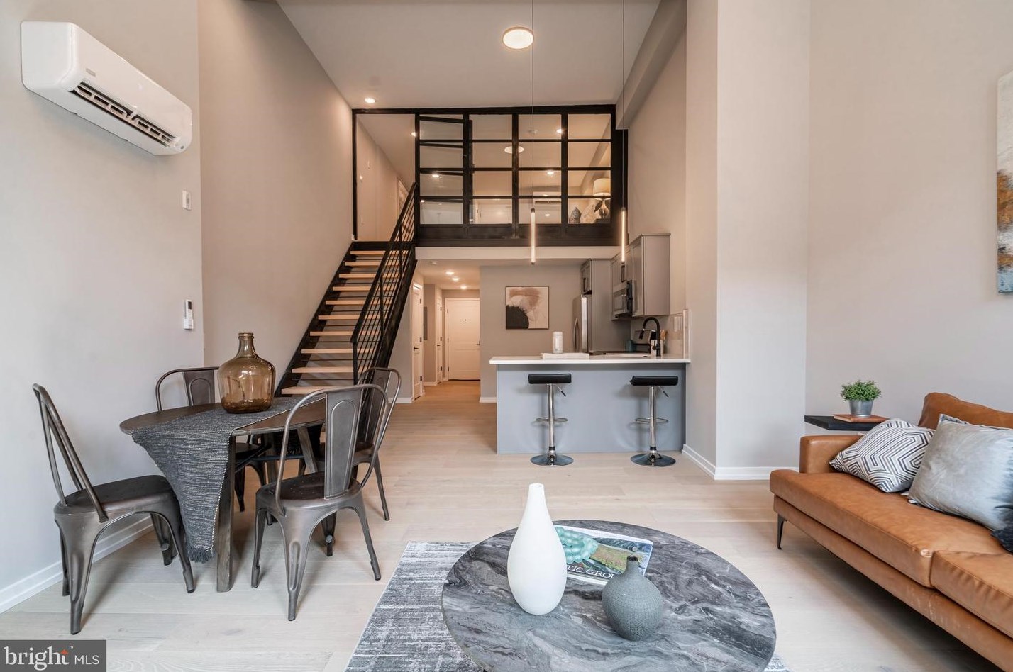 719 Dickinson St #2d, Philadelphia, PA 19147