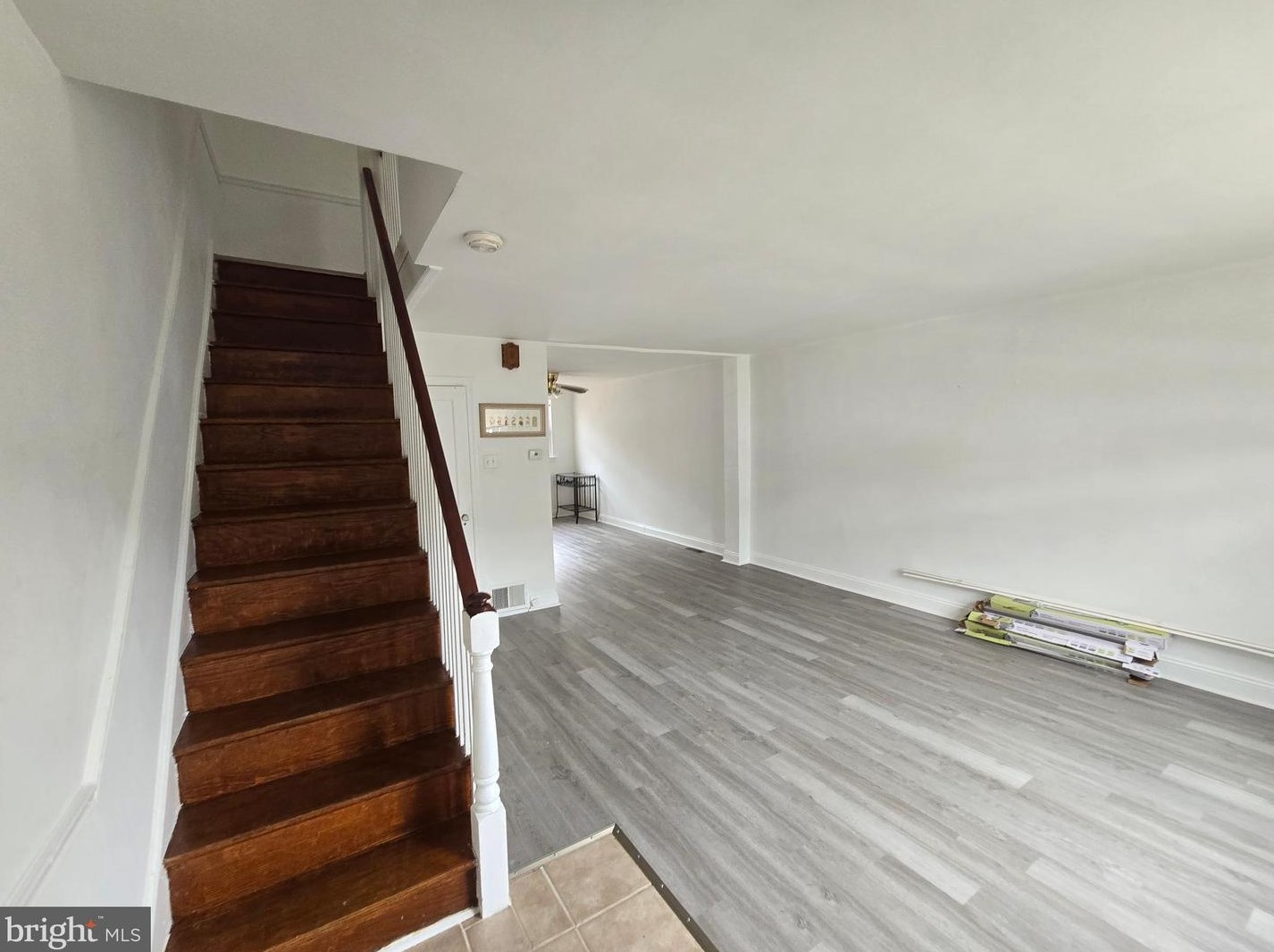 4529 Loring St, Philadelphia, PA 19136-4017