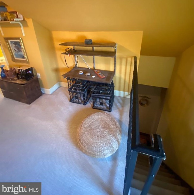 6104 Walker St, Philadelphia PA 19135-3525 exterior