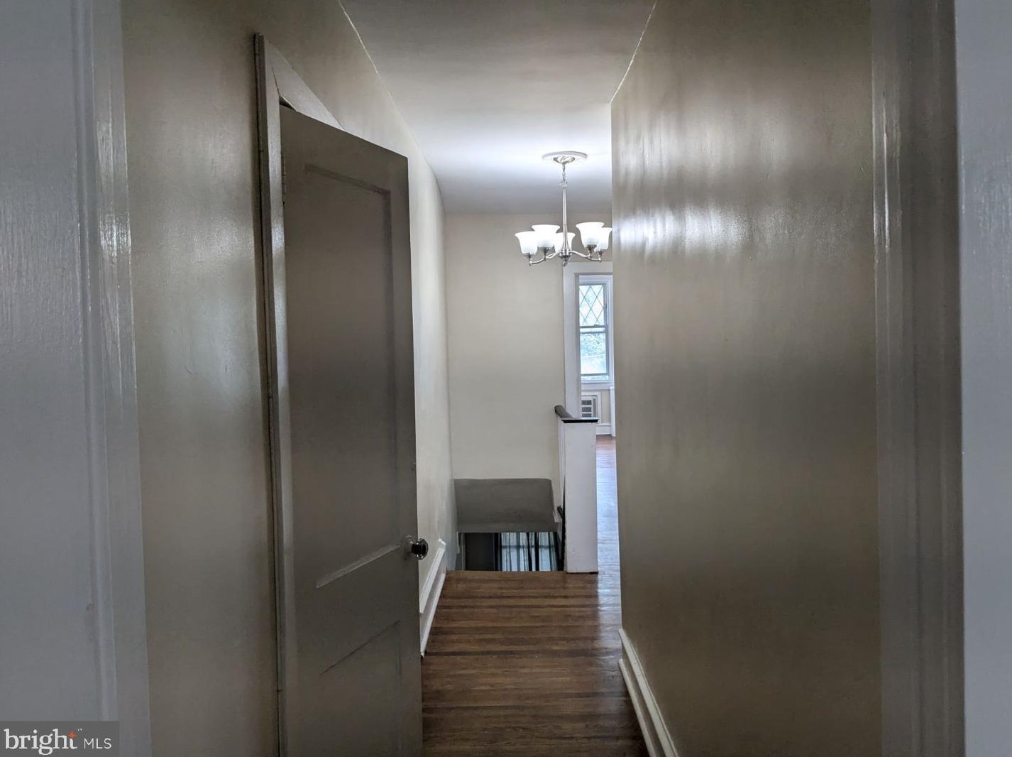 4456 Overbrook Ave, Philadelphia, PA 19131-1523
