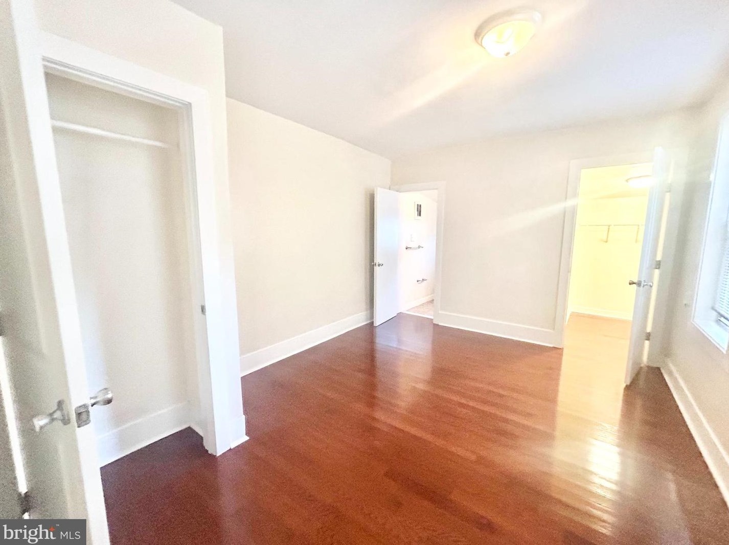 1819 W Oxford St #2, Philadelphia, PA 19121