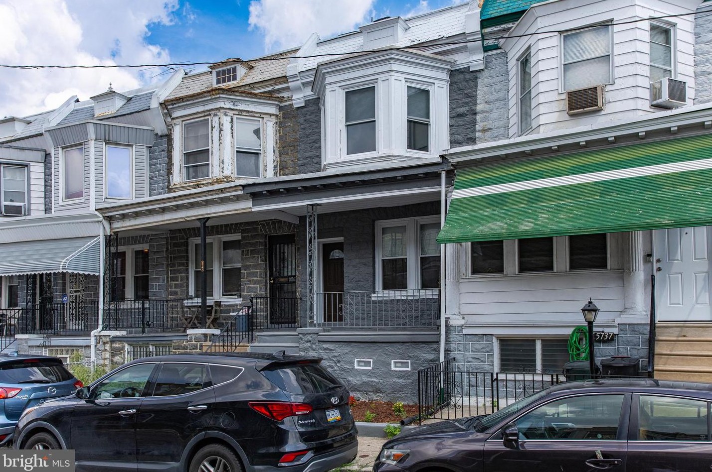 5739 Pemberton St, Philadelphia, PA 19143-2421