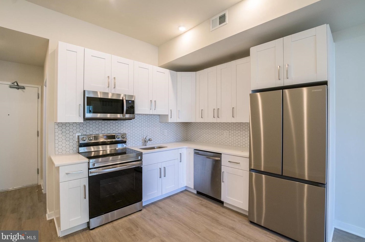 1330 S Patton St #unit 405, Philadelphia, PA 19146
