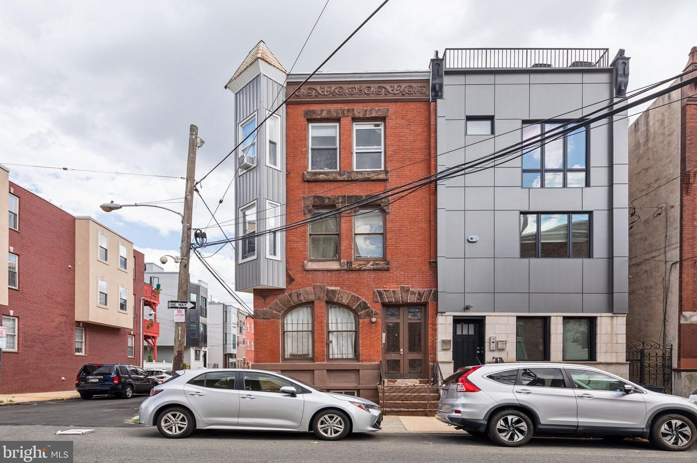 727 N 17th St #3r, Philadelphia, PA 19130