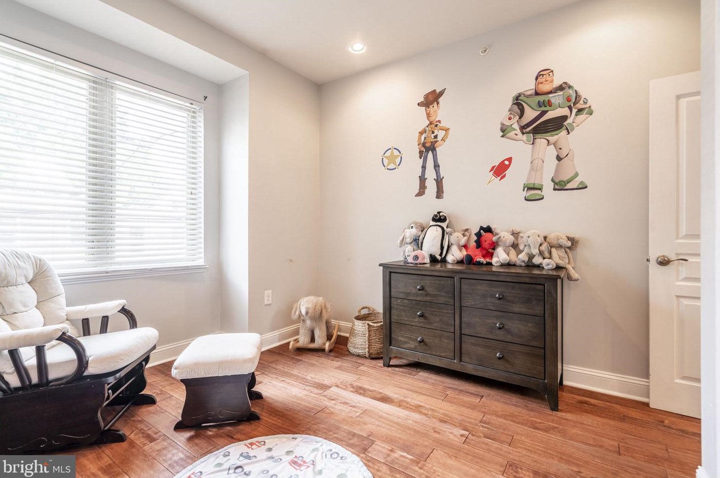 2323 Thompson St, Philadelphia PA  19125-3628 exterior