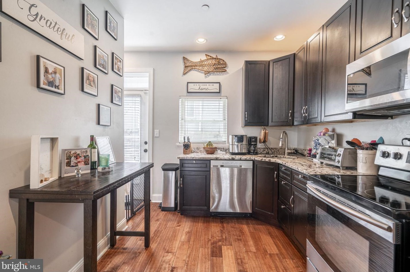 2323 Thompson St, Philadelphia PA  19125-3628 exterior